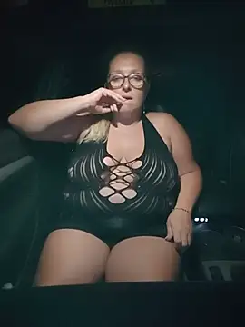 winniess40 online show from August 1, 2:57 am