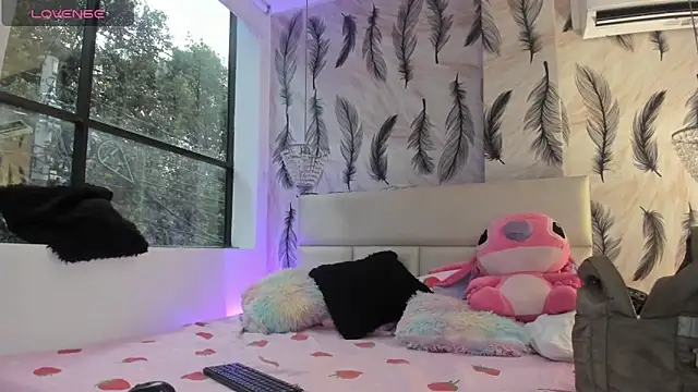 Vivi prinncess online show from November 5, 10:15 pm