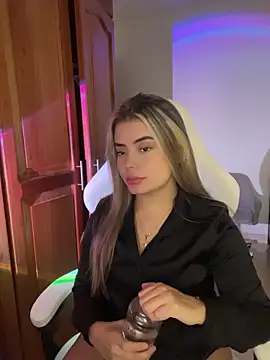 Miss valeriaa online show from June 13, 10:18 pm