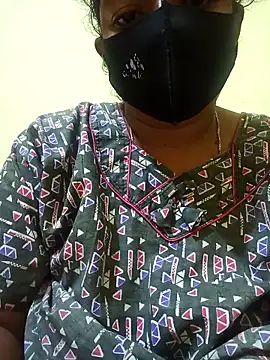 teddy-143 online show from November 4, 9:20 pm