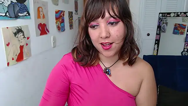 soynanabela28 online show from June 1, 3:47 pm