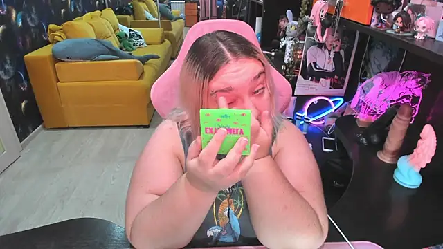Softie Sofy online show from August 1, 2:46 am