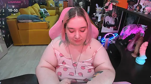 Softie Sofy online show from July 2, 3:06 am
