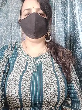 cute-tanvi online show from June 6, 7:47 am