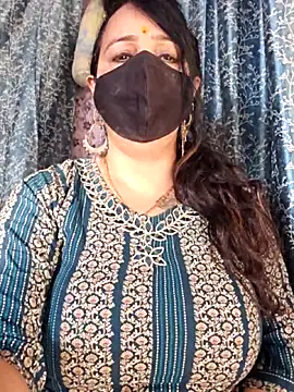 cute-tanvi online show from June 17, 1:07 am