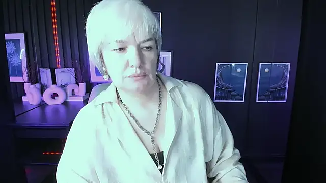 CarmenSoft online show from July 17, 8:34 pm