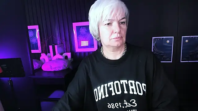 CarmenSoft online show from July 24, 5:11 pm