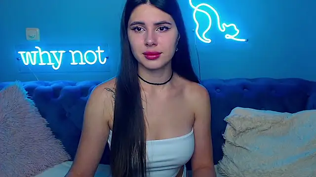 ViollinaLove online show from October 3, 4:50 am