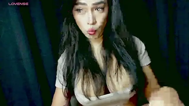 XXsexylongcockXX online show from June 15, 6:08 pm