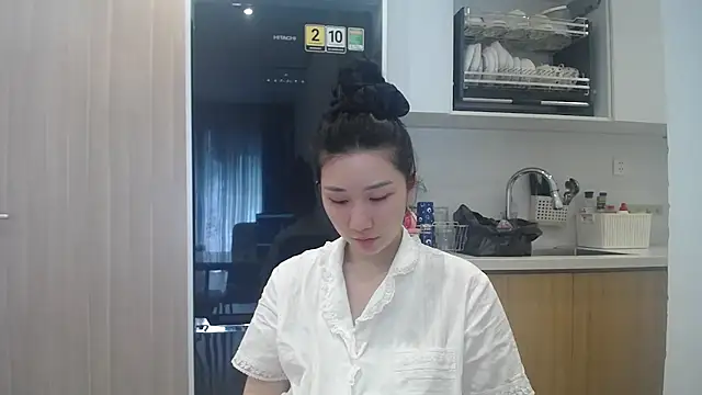 Asiagirll online show from July 25, 2:18 am