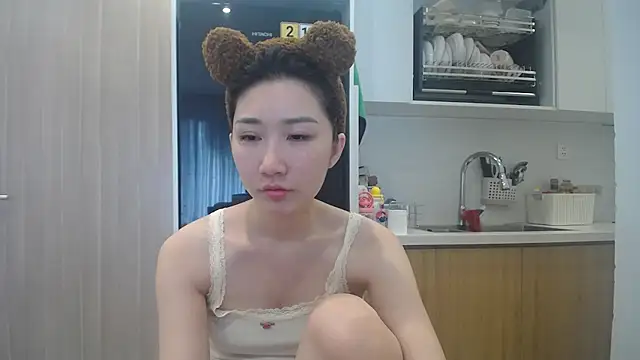 Asiagirll online show from June 5, 1:42 am