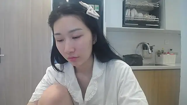 Asiagirll online show from July 17, 1:32 am