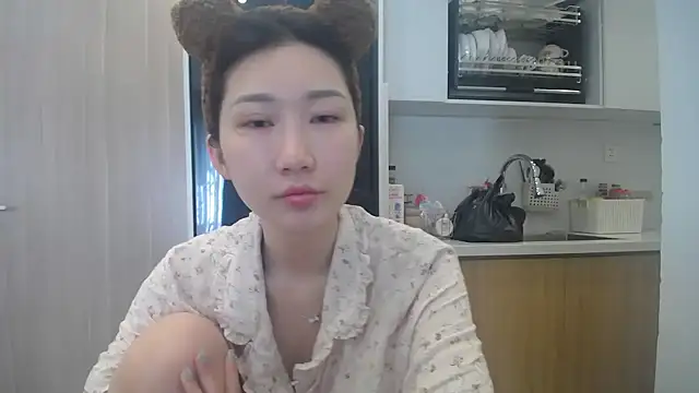 Asiagirll online show from July 2, 1:05 am
