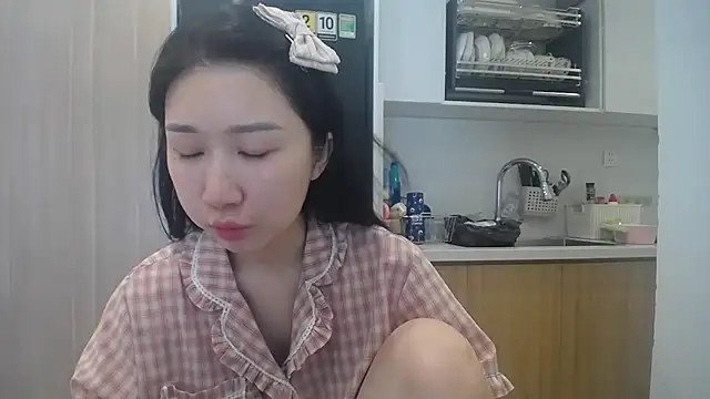 Asiagirll online show from July 23, 1:07 am