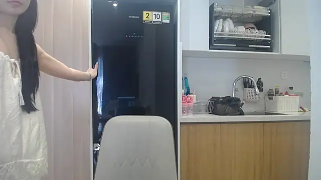 Asiagirll online show from July 18, 1:42 am