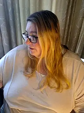 Iceprincess2bad4u online show from June 14, 6:03 am