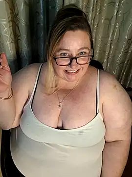 Iceprincess2bad4u online show from June 6, 6:14 pm