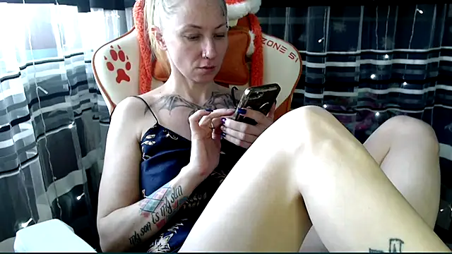 cold lollipop online show from February 15, 7:51 am