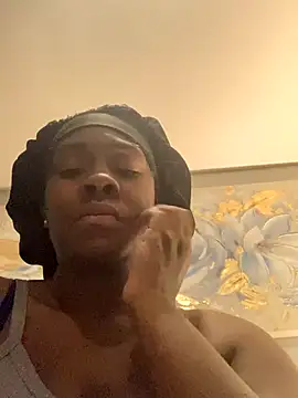 Snapshot of Foreignthababyy chatting on September 19, 10:47 am Foreignthababyy online show from September 19, 10:47 am