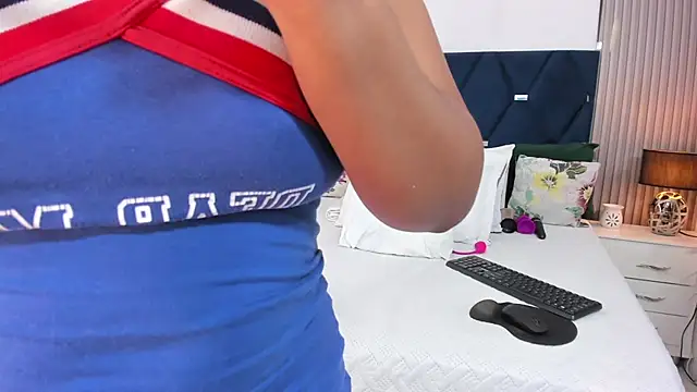 gabytyara2 online show from July 27, 5:21 pm