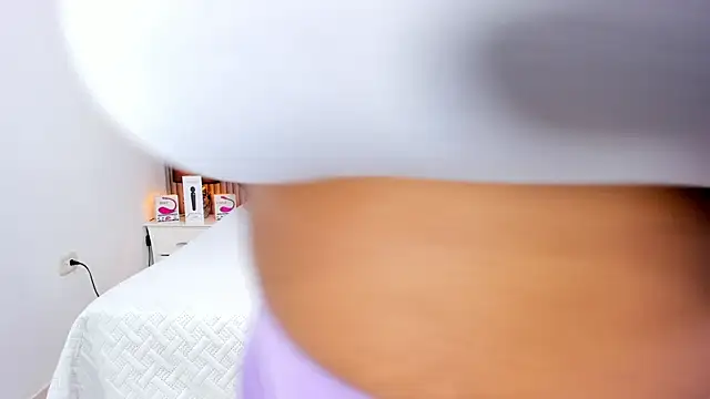 gabytyara2 online show from January 8, 4:44 pm