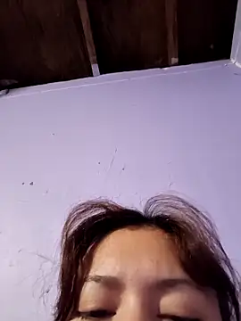 lady- online show from March 25, 3:12 am