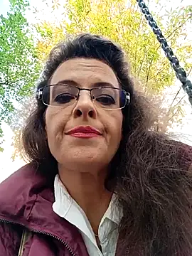 Snapshot of RebeccaNoble chatting on October 18, 10:18 am RebeccaNoble online show from October 18, 10:18 am