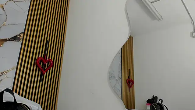 indi catalina online show from February 22, 1:12 pm