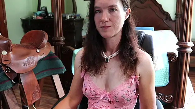 thornburyrose online show from July 28, 7:39 pm