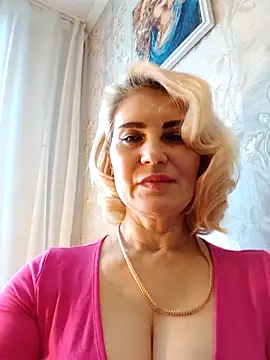 JennyOMay online show from February 19, 4:34 am