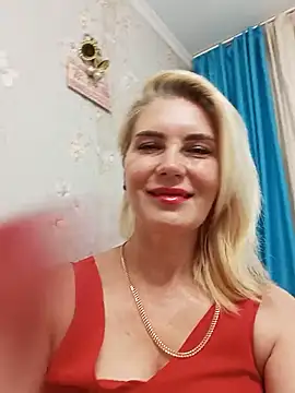 JennyOMay online show from August 5, 5:03 am