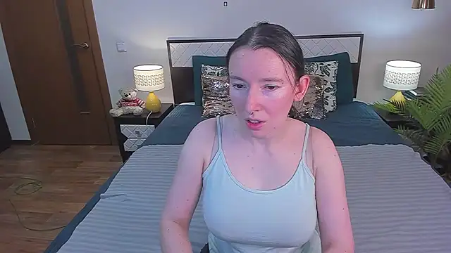 CatherineWalls online show from June 11, 3:03 am