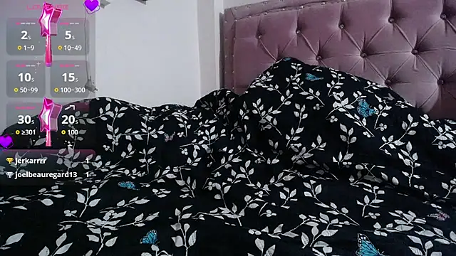 annarose19 online show from July 16, 12:04 am
