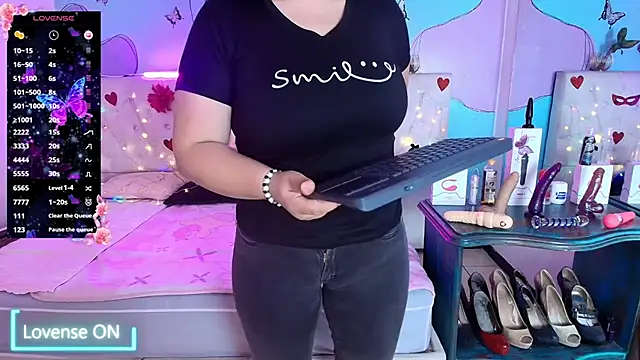 Zaly mature online show from July 27, 10:51 pm