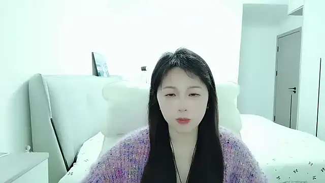 Sunset glow online show from February 10, 3:37 pm