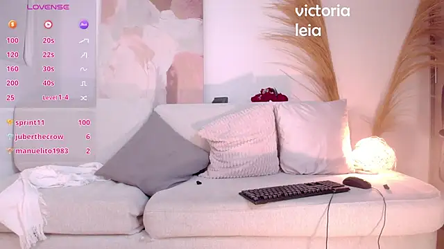 VictoriaLeia online show from July 11, 1:49 am