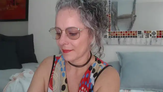 Pinkboobie online show from September 19, 3:00 pm