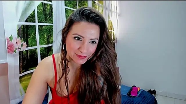 vanessabrown  online show from July 25, 8:16 pm