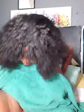 PearlSexxy69 online show from September 27, 9:22 pm