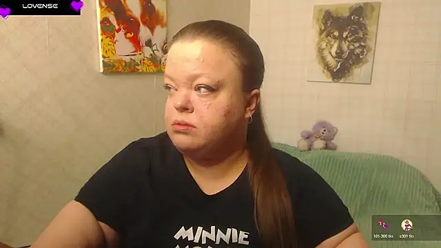 Janiffer MiMi online show from October 30, 7:59 pm