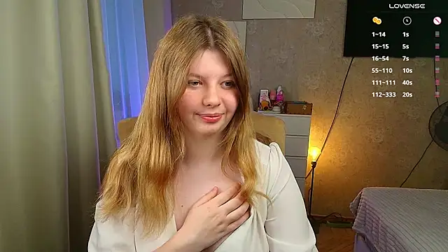 Vivian cutie online show from October 29, 1:37 pm