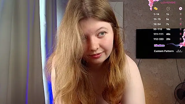 Vivian cutie online show from July 4, 12:45 pm