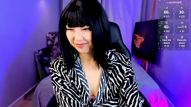 ValeryMur online show from July 25, 2:02 pm
