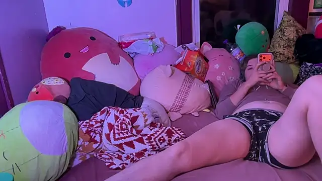 Thorn-N-Bud online show from December 5, 2:22 am