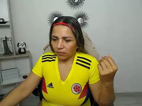 cum bigass online show from June 17, 5:03 pm