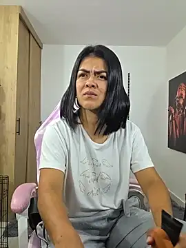 Hannah-grace online show from July 5, 11:27 am