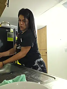 Hannah-grace online show from June 27, 11:00 am