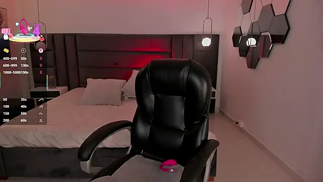 JennaOlsonX online show from January 12, 11:59 am