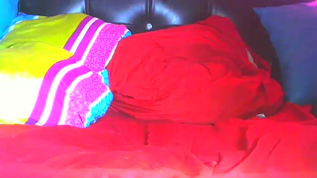 Queenofthenightx online show from March 8, 4:38 am