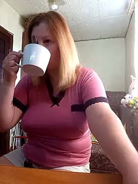 BustyBlond online show from July 23, 4:09 am